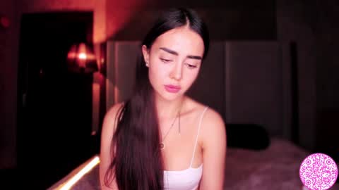 Snapshot of lil_gabbyg chatting on January 11, 9:57 am Gabriela online show from January 11, 9:57 am