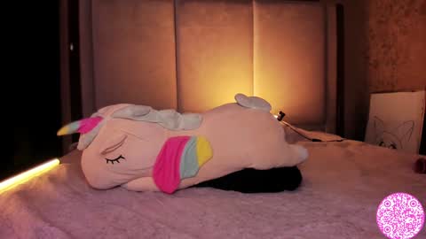 Snapshot of lil_gabbyg chatting on February 6, 4:10 am Gabriela online show from February 6, 4:10 am