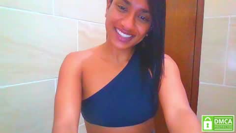 Snapshot of lil_ith chatting on January 2, 12:23 am Lilith online show from January 2, 12:23 am