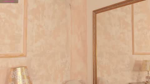 Snapshot of lilabeily chatting on January 8, 8:50 pm lila bailey online show from January 8, 8:50 pm