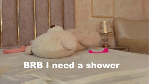 Snapshot of lilabeily chatting on February 18, 2:16 am lila bailey online show from February 18, 2:16 am