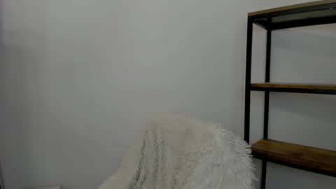 Snapshot of liladesire chatting on December 5, 3:39 pm LiliaDesire online show from December 5, 3:39 pm