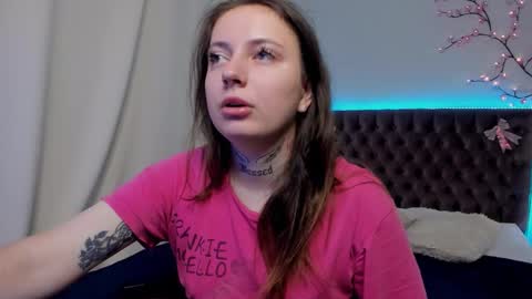 LilaVame online show from September 18, 8:00 pm