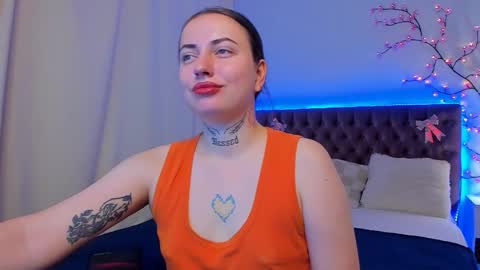 LilaVame online show from October 13, 7:25 pm