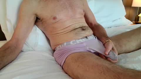 Snapshot of lildevilnj chatting on January 10, 2:45 pm LilDevilNJ online show from January 10, 2:45 pm