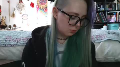 emily ryanson online show from December 2, 4:53 pm