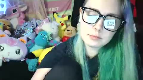 emily ryanson online show from December 18, 5:00 pm