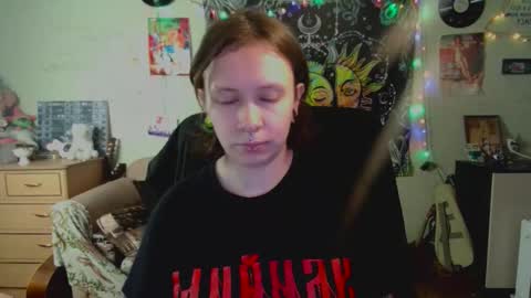 Snapshot of lileyfoxxx chatting on September 10, 10:37 am Lil online show from September 10, 10:37 am