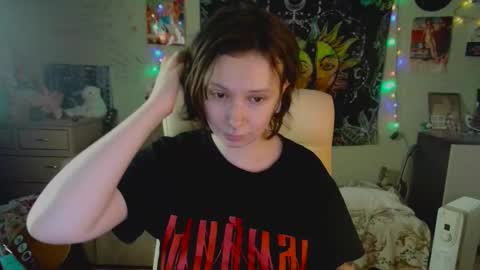 Snapshot of lileyfoxxx chatting on September 25, 6:11 pm Lil online show from September 25, 6:11 pm