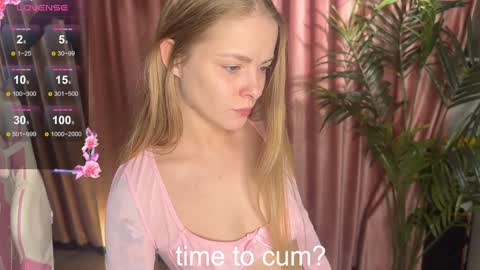 Lili online show from September 30, 9:47 am