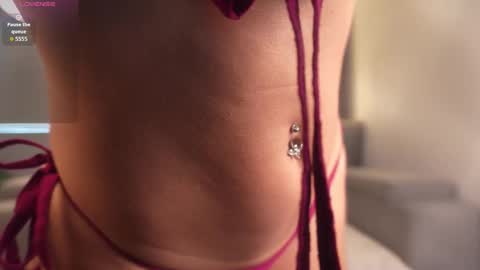 Snapshot of lili_foxy chatting on October 28, 1:36 pm lili online show from October 28, 1:36 pm