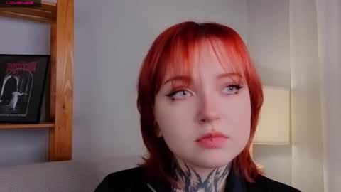 Anika online show from November 17, 2:12 pm