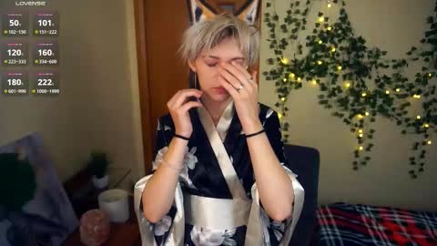 Lilian online show from September 12, 7:52 am