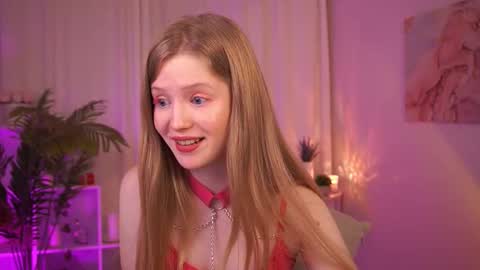 Lilian online show from November 28, 1:25 pm