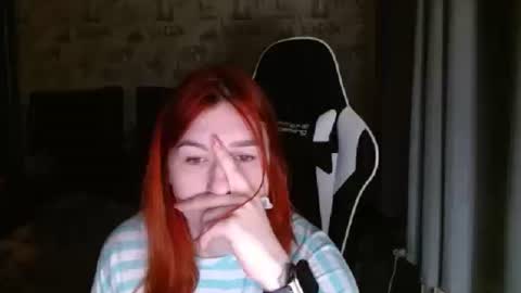 liliawoolf online show from February 16, 4:53 pm