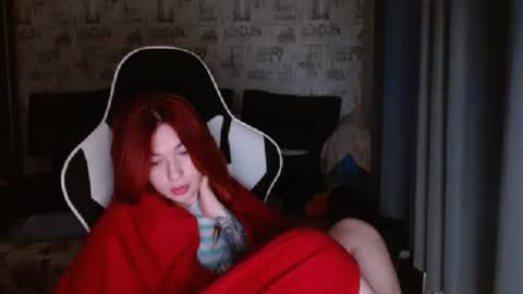 liliawoolf online show from February 17, 5:36 am