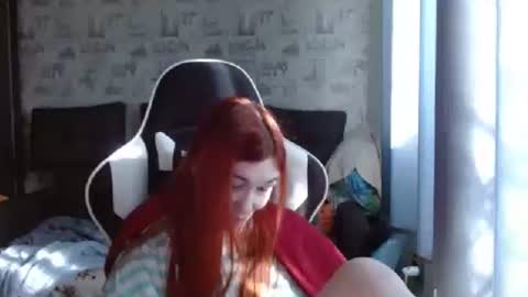 liliawoolf online show from February 18, 7:54 am