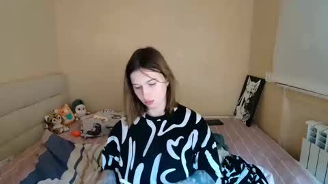 liliawoolf online show from October 1, 5:41 pm