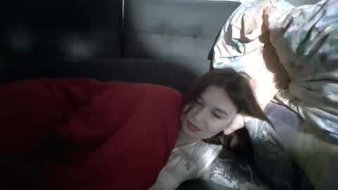 liliawoolf online show from October 26, 5:41 pm