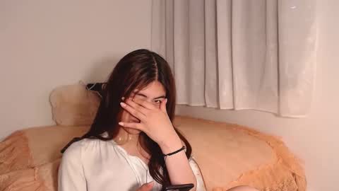 Snapshot of lilicum301 chatting on January 12, 4:40 pm your love online show from January 12, 4:40 pm