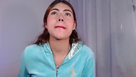 Snapshot of lilicum301 chatting on March 7, 12:34 pm your love online show from March 7, 12:34 pm