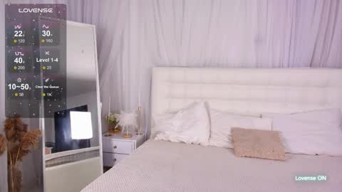 Snapshot of lilit_1love chatting on September 17, 4:52 pm Lilit online show from September 17, 4:52 pm