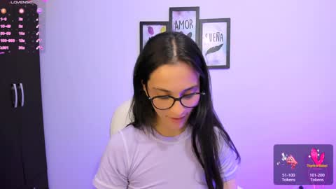 Snapshot of lilith01_ chatting on January 31, 11:13 pm Leidy online show from January 31, 11:13 pm