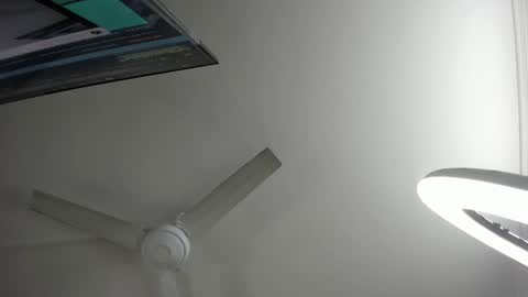 Snapshot of lilith_and_marcusblain chatting on January 3, 8:22 pm Lili Marcus online show from January 3, 8:22 pm