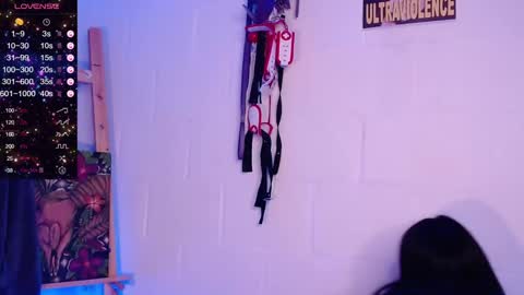 IG soylilith green7   online show from December 5, 5:15 am