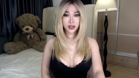 QUEEN LILITH BORBON online show from January 7, 8:56 am