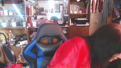 Snapshot of lilith_samedy chatting on February 9, 8:11 am Lilith Shumerian online show from February 9, 8:11 am