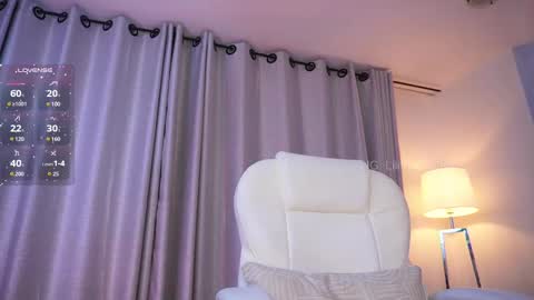 Lili  online show from March 4, 12:18 am