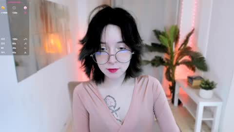 Snapshot of lilithlunna chatting on January 31, 10:21 pm Lilith online show from January 31, 10:21 pm