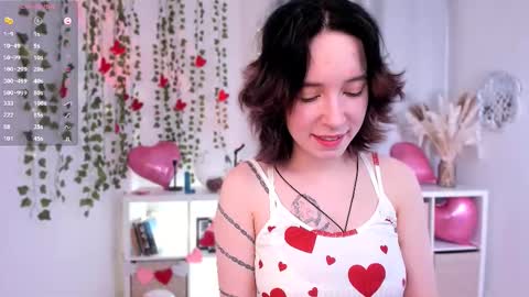 Snapshot of lilithlunna chatting on February 14, 4:31 pm Lilith online show from February 14, 4:31 pm