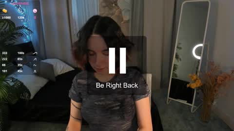 Snapshot of lilithlunna chatting on February 25, 4:31 pm Lilith online show from February 25, 4:31 pm