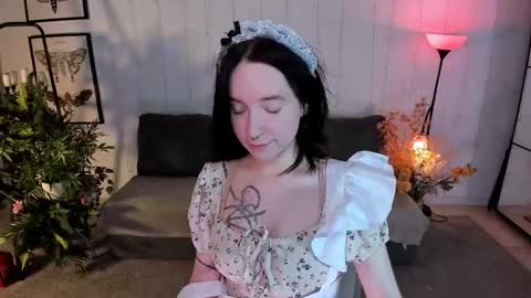 Snapshot of lilithlunna chatting on September 10, 10:32 pm Lilith online show from September 10, 10:32 pm