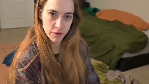 L online show from January 11, 9:46 pm