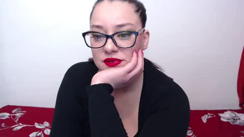 Snapshot of lilithserendipity chatting on January 5, 6:02 am LILITHSERENDIPITY online show from January 5, 6:02 am