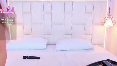 Lilith online show from November 4, 3:05 am