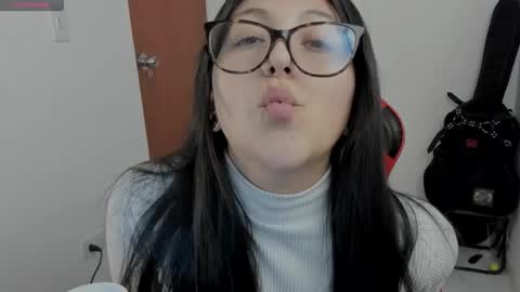 lillith_777 online show from October 2, 2:18 am