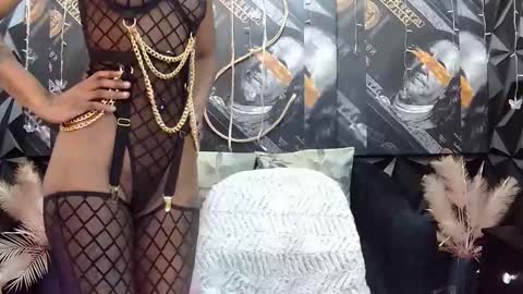 lilmissbaddiexxx online show from October 21, 8:20 pm