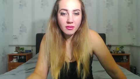 Snapshot of lilu_cute25 chatting on December 2, 9:32 pm lilu_cute25 online show from December 2, 9:32 pm