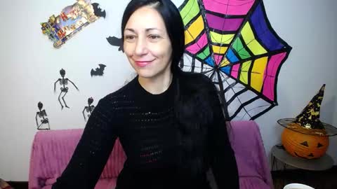 Snapshot of lilugrants chatting on October 25, 6:46 pm lilugrants online show from October 25, 6:46 pm