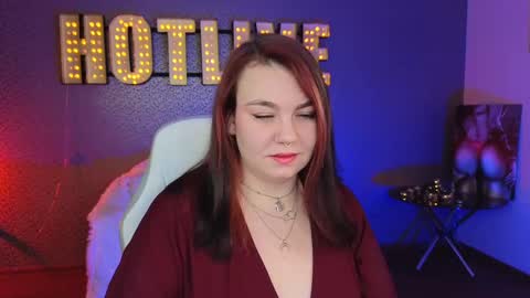 Snapshot of lilumytrend chatting on February 2, 6:04 am Lilu online show from February 2, 6:04 am