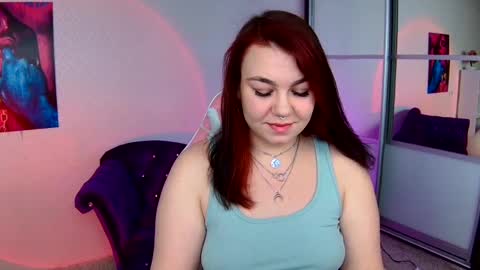 Snapshot of lilumytrend chatting on February 4, 12:11 pm Lilu online show from February 4, 12:11 pm