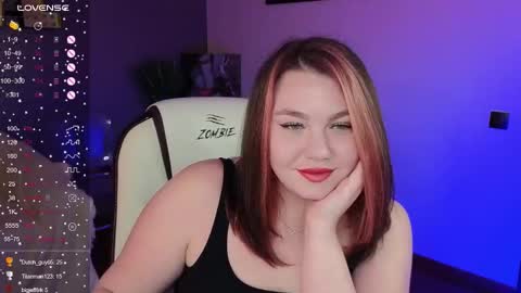 Snapshot of lilumytrend chatting on September 28, 6:19 am Lilu online show from September 28, 6:19 am