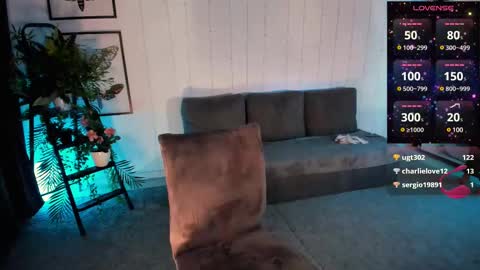 Snapshot of lily_dallass chatting on March 9, 3:49 pm lily_dallass online show from March 9, 3:49 pm