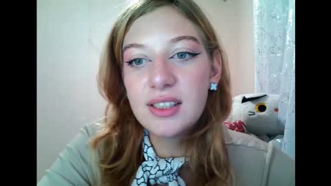 lily_ember online show from September 17, 3:57 pm