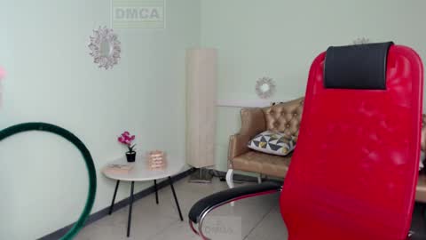 Lily online show from January 22, 10:40 am