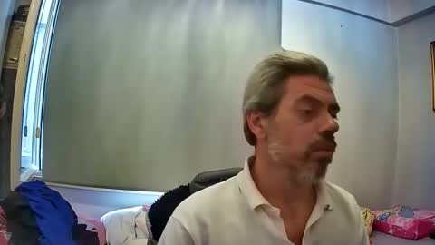 Snapshot of lily_lovelyman_ chatting on October 15, 9:20 am lily lovelyman online show from October 15, 9:20 am